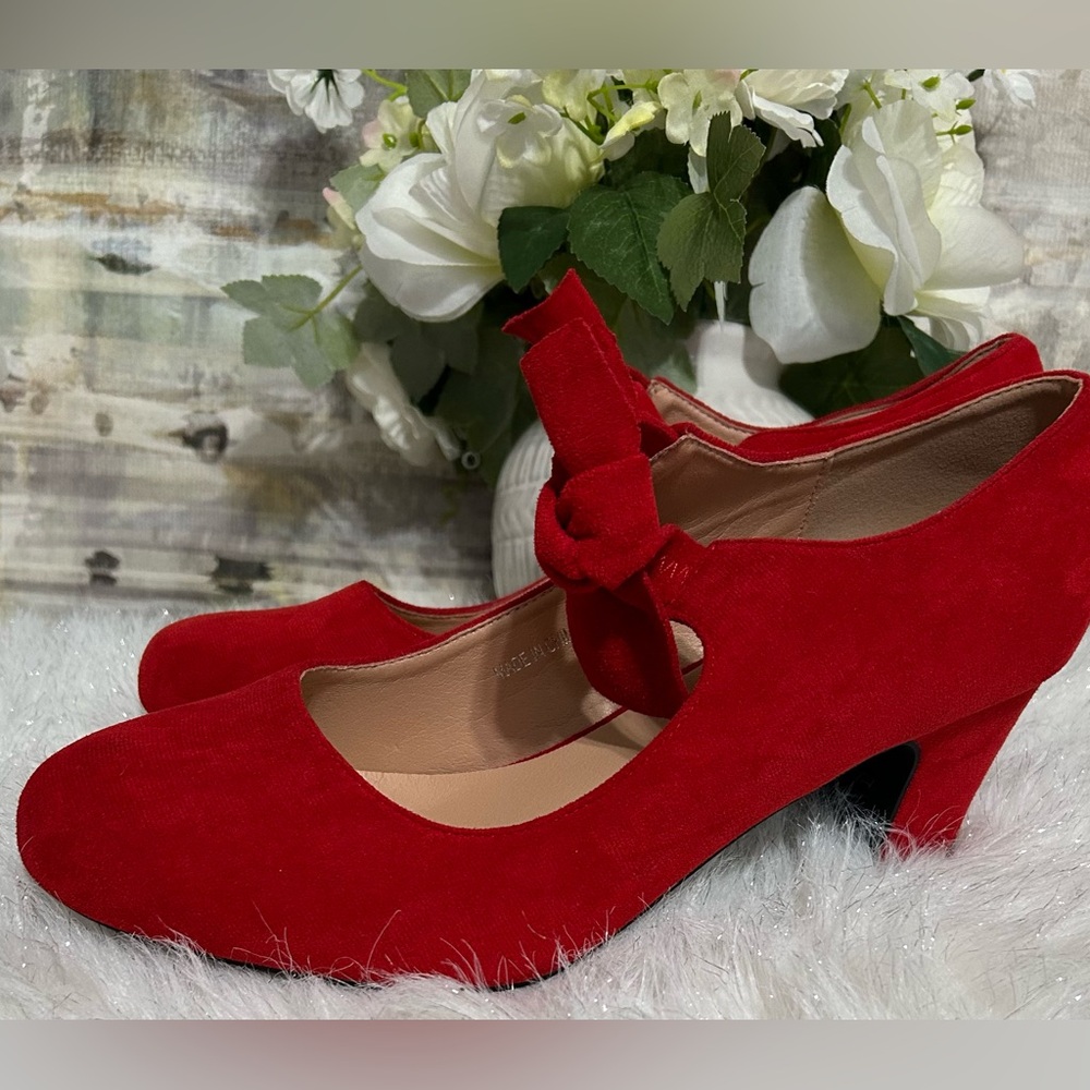 Elegant Red Suede Women's Heels
